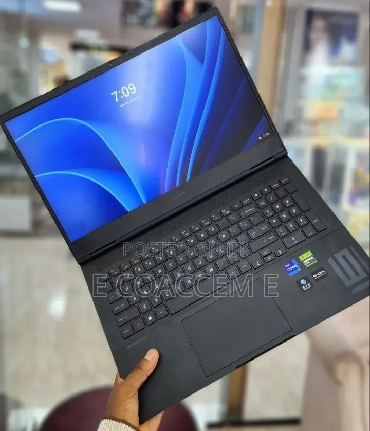New Laptop HP 255 16GB Intel Core i9 SSD 1T