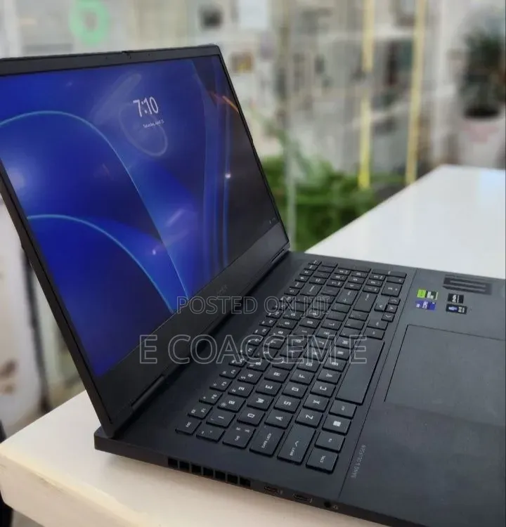 New Laptop HP 255 16GB Intel Core i9 SSD 1T