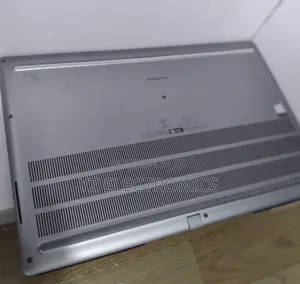 New Laptop Dell Precision 7750 32GB Intel Core i7 SSD 512GB
