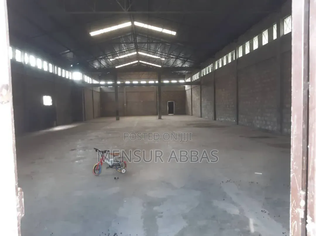 Warehouse Megazen Alemgena
