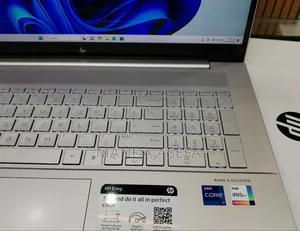 New Laptop HP Envy 17 12GB Intel Core i7 SSD 512GB