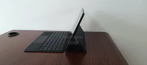 Laptop Huawei MateBook 13 WRT-W19E 8GB Intel Core i3 SSD 128GB