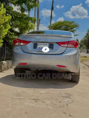 Hyundai Avante 2013 Gray