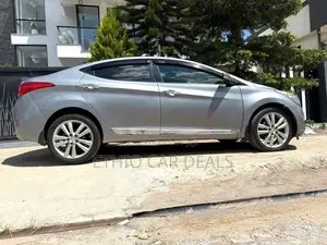 Hyundai Avante 2013 Gray