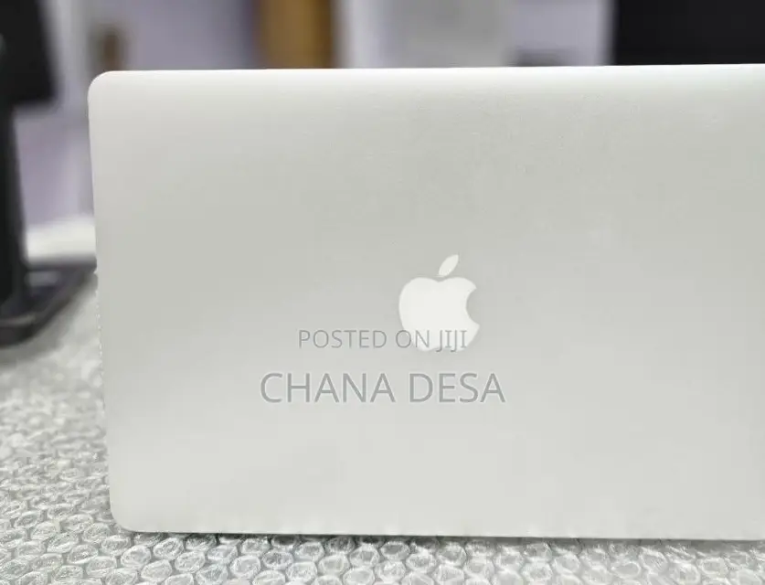 New Laptop Apple MacBook Air 2014 8GB Intel Core i7 SSD 512GB