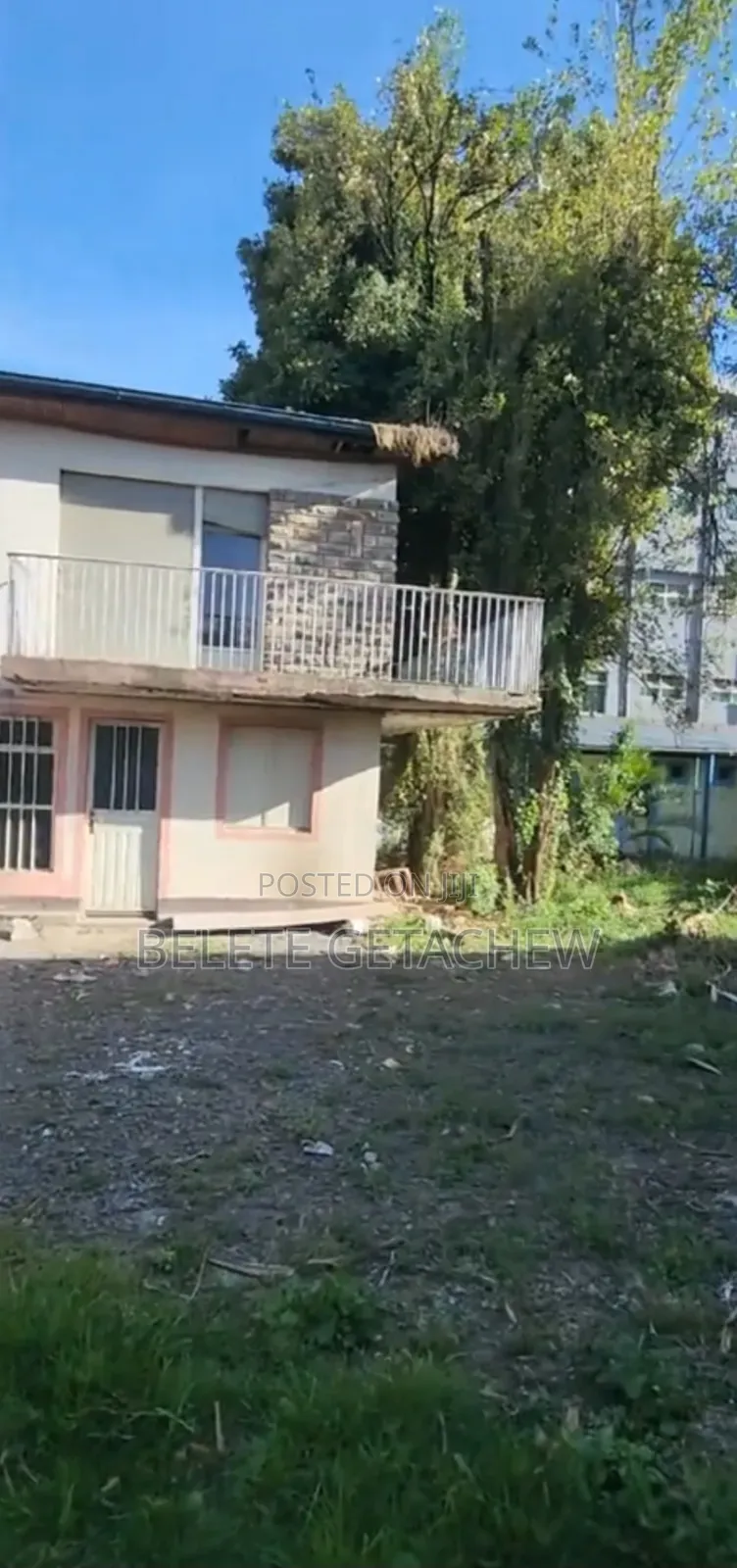 Meskel Flower Beklo Bet, Old Villa House for Sale 1000sqm