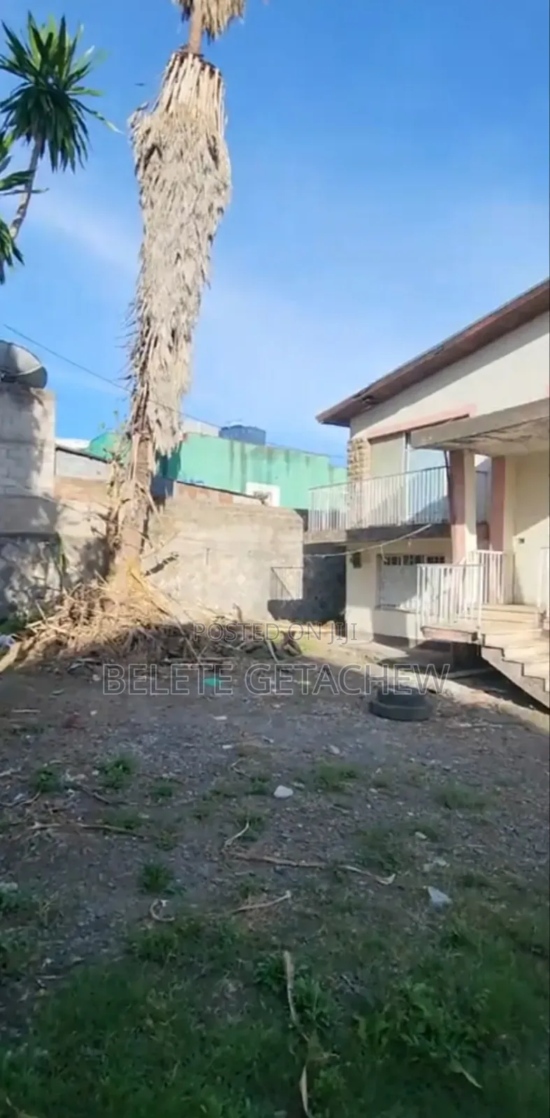 Meskel Flower Beklo Bet, Old Villa House for Sale 1000sqm