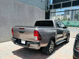 Toyota Hilux Revo Double Cab Deisel 2.4 RWD 2020