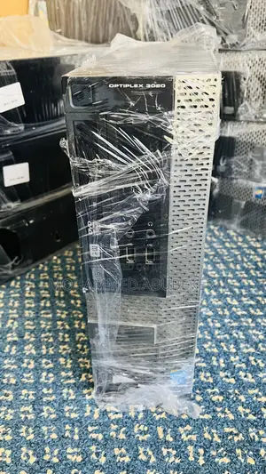 Desktop Computer Dell OptiPlex 3020 4GB Intel Core i5 HDD 500GB