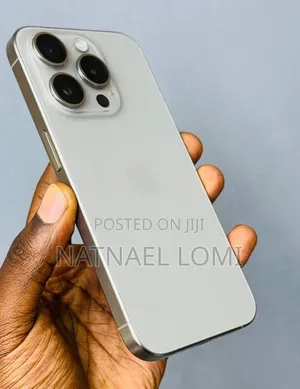 New Apple iPhone 15 Pro 256 GB Silver