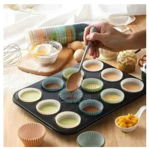 12-Cup Non-Stick Muffin Pan Set With 12 Easy-Peel Silicone Liners