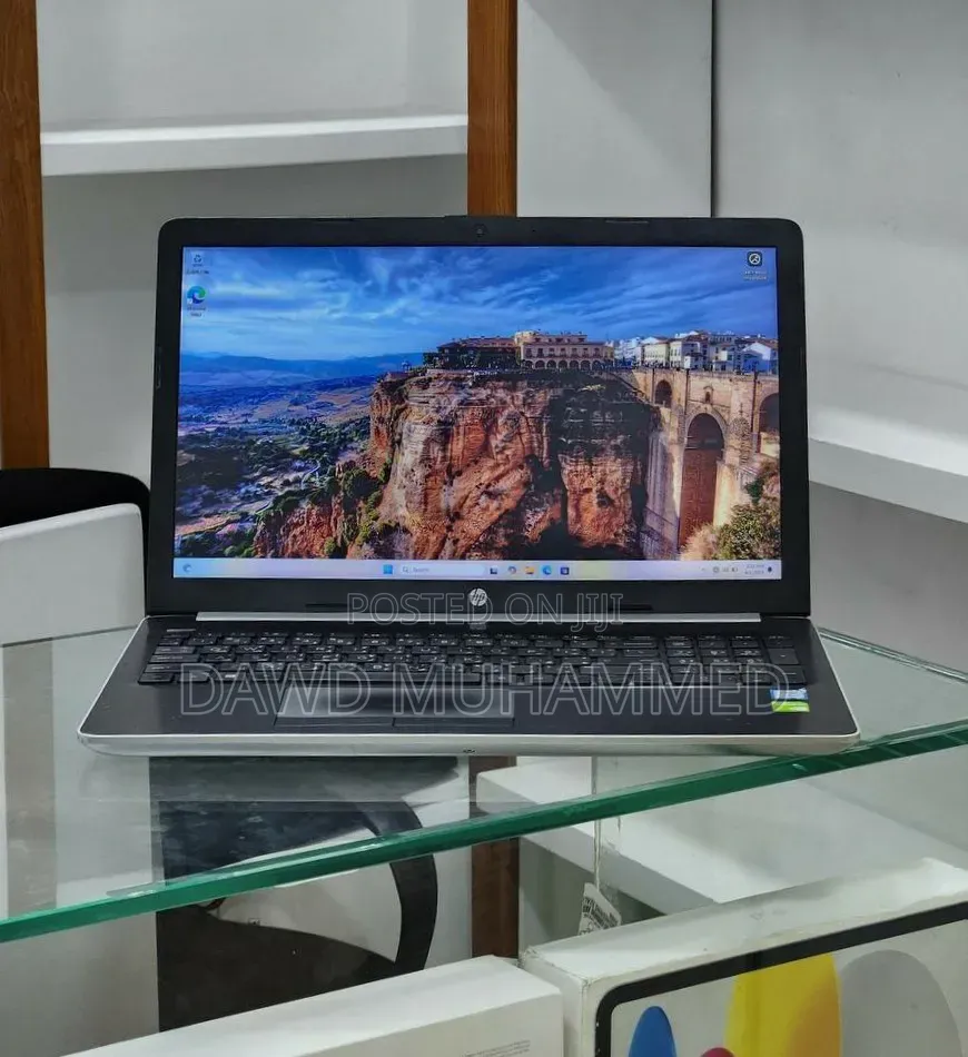 New Laptop HP Pavilion 15 16GB Intel Core i7 SSD 1T