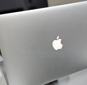 New Laptop Apple MacBook Pro 2015 16GB Intel Core i7 SSD 256GB