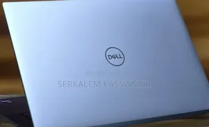 New Laptop Dell Precision 17 7720 16GB Intel Core i9 SSD 512GB
