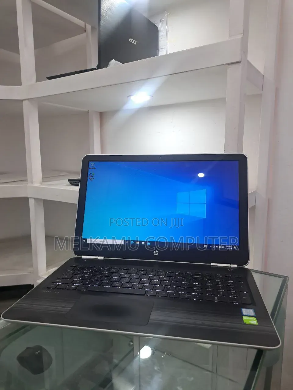New Laptop HP Pavilion 10 8GB Intel Core i7 SSD 512GB