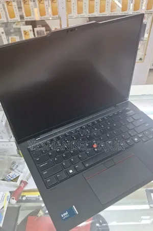 New Laptop Lenovo ThinkPad X1 Carbon 32GB Intel Core Ultra 7 SSD 1T