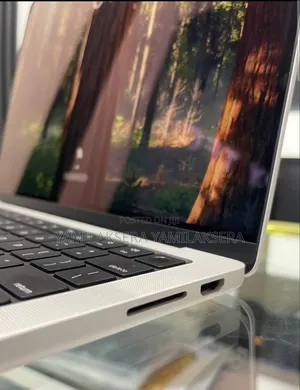 New Apple MacBook Pro 2023 M3 Pro 14-inch 8GB Apple M3 Pro SSD 512GB