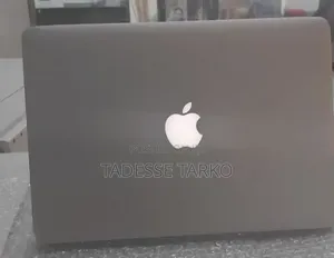 New Laptop Apple MacBook Pro 2015 8GB Intel Core i5 SSD 128GB