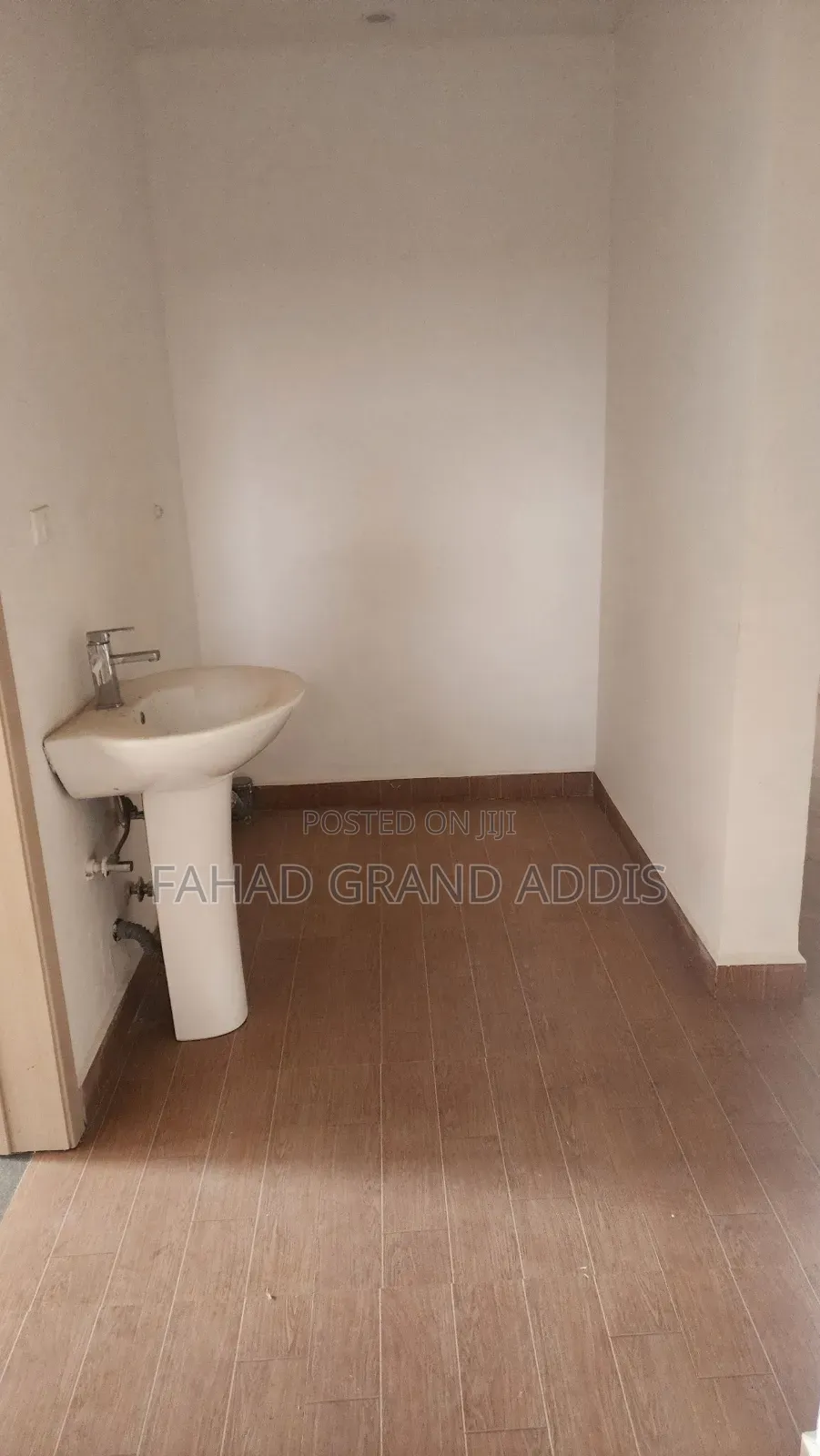 2bdrm Apartment in Yeka for sale