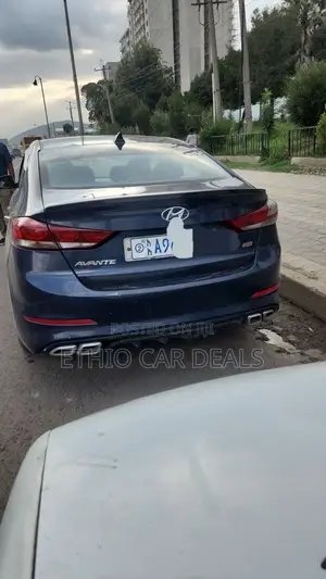 Hyundai Avante 2017 Blue
