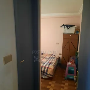 3bdrm Condo in ኮዬፈጬ, Akaky Kaliti for sale