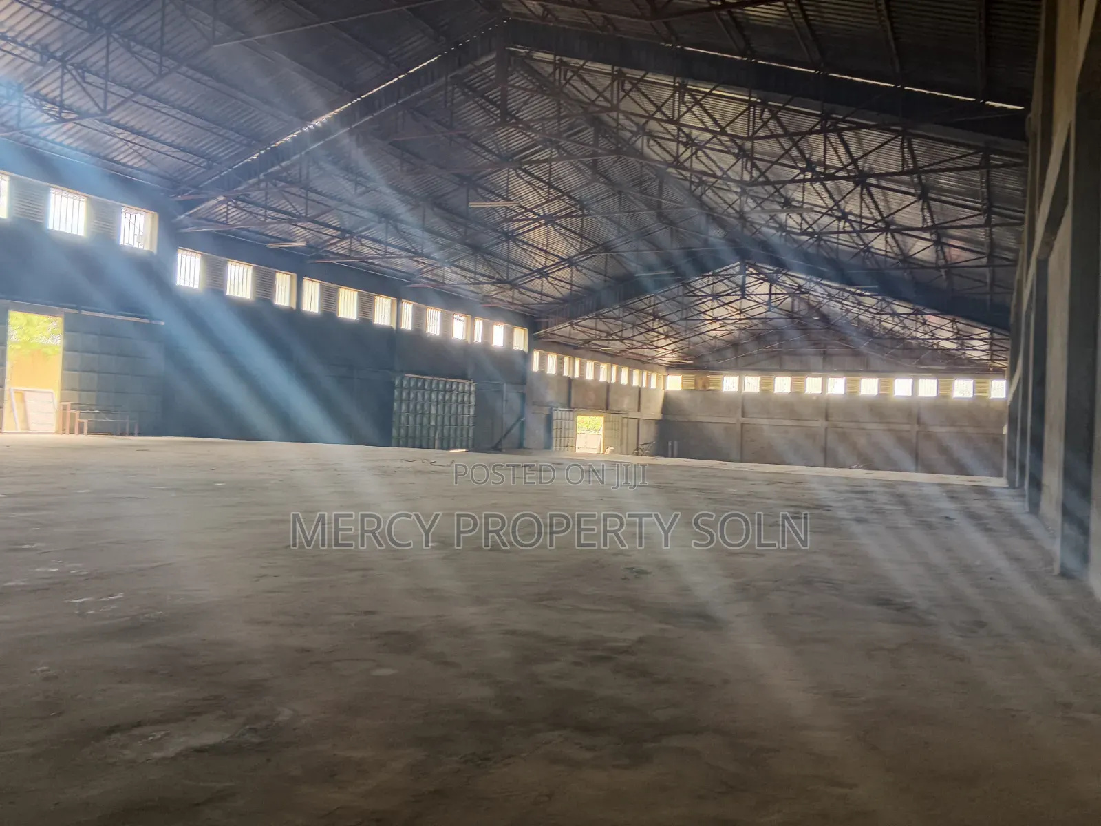 መጋዘን ኪራይ ቃሊቲ አአ በቂ ቢሮ ያለው Warehouse for Lease With G+1 Office
