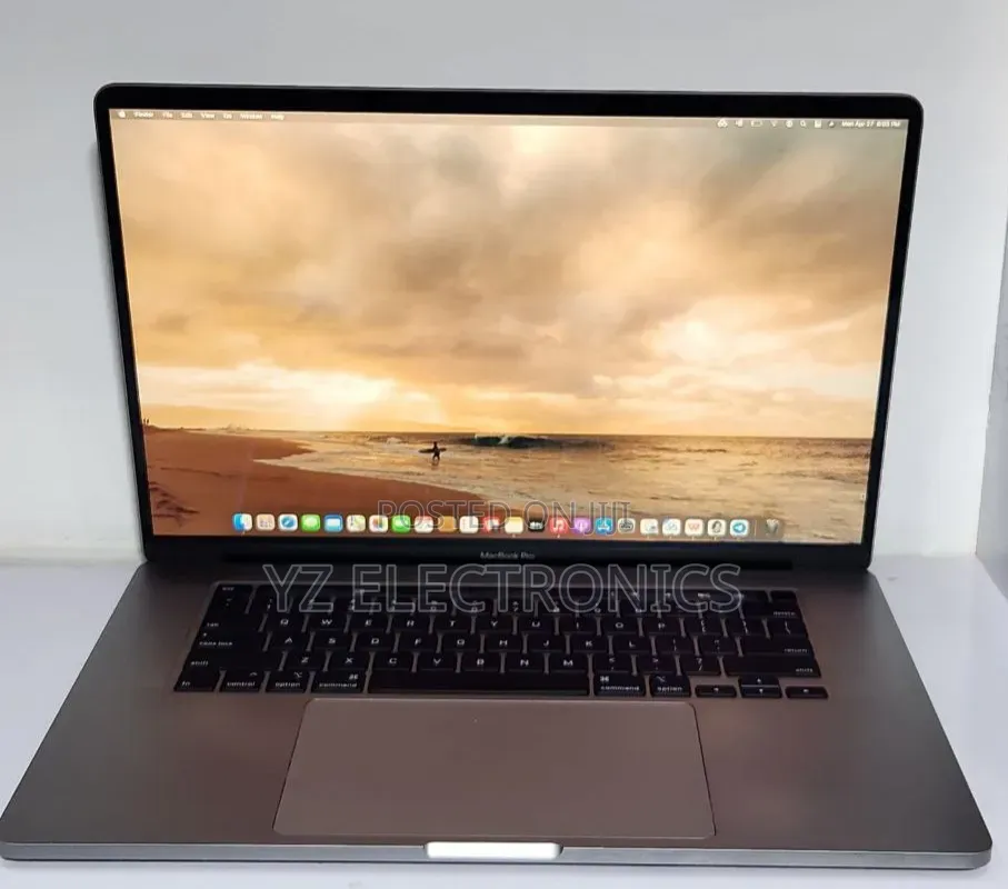 New Laptop Apple MacBook Pro 2019 32GB Intel Core i9 SSD 1T