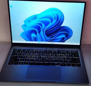 New Laptop Huawei Matebook D 15 16GB Intel Core i7 SSD 512GB