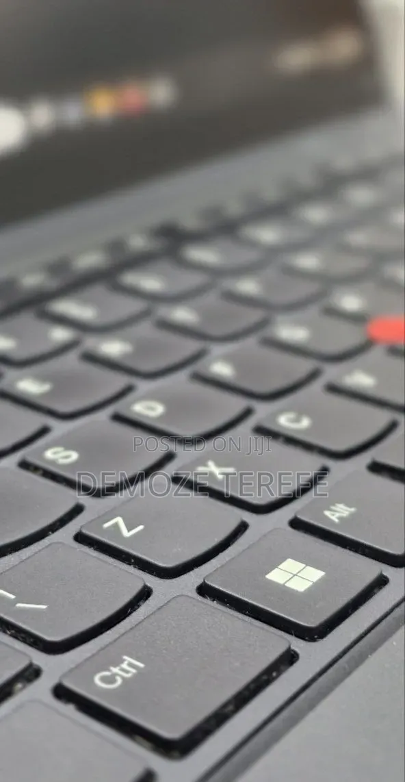 New Laptop Lenovo ThinkPad T14 G3 16GB Intel Core i7 SSD 512GB