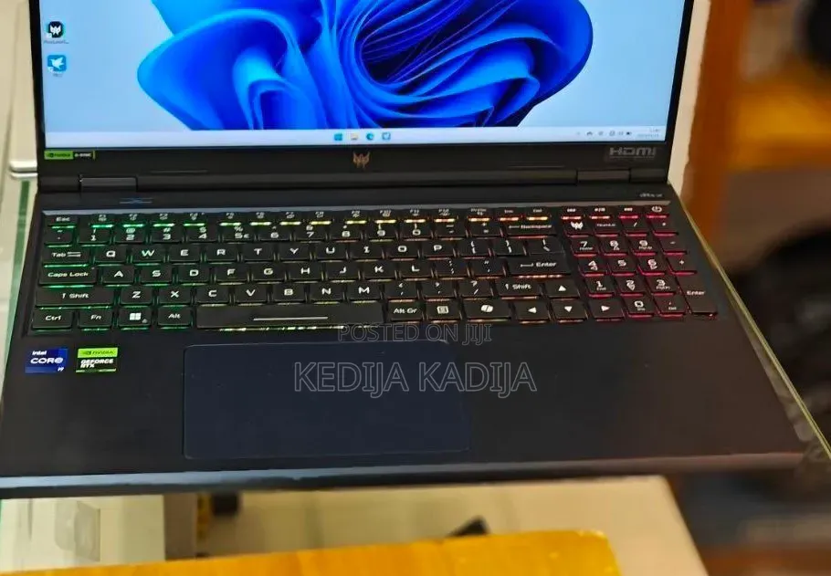 New Laptop Acer Predator Helios 300 16GB Intel Core i9 SSD 1T