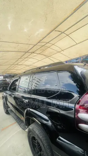 Toyota Land Cruiser Prado 2004 Black