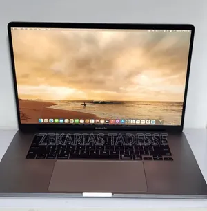 New Laptop Apple MacBook Pro 2019 32GB Intel Core i7 SSD 512GB