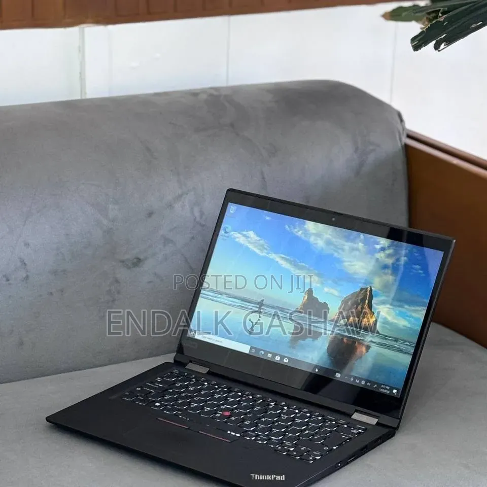 New Laptop Lenovo ThinkPad Yoga 370 8GB Intel Core i5 SSD 256GB