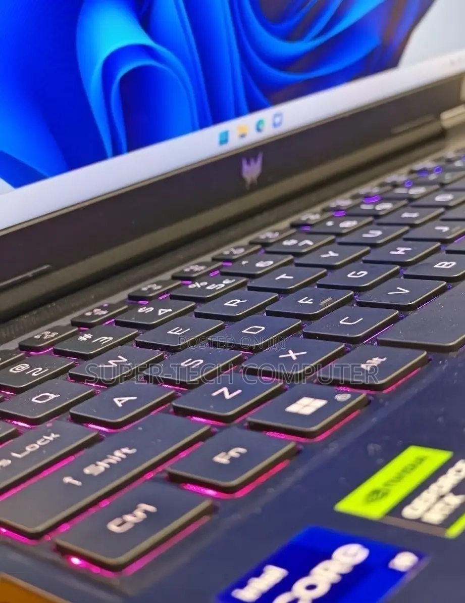 New Laptop Acer Predator Helios 300 16GB Intel Core i9 SSD 1T