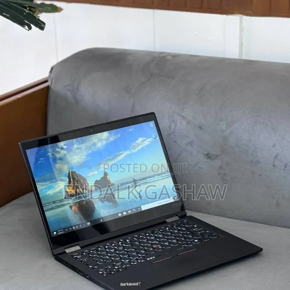 New Laptop Lenovo ThinkPad Yoga 370 8GB Intel Core i5 SSD 256GB
