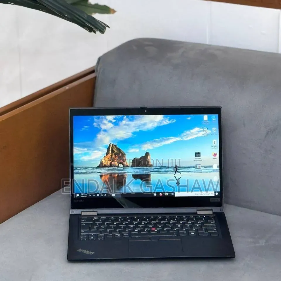 New Laptop Lenovo ThinkPad Yoga 370 8GB Intel Core i5 SSD 256GB