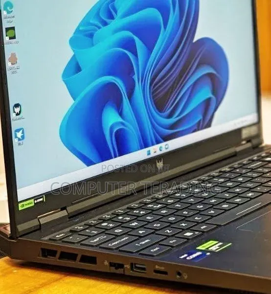 New Laptop Acer Predator Helios 300 16GB Intel Core i9 SSD 1T