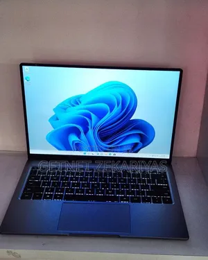 New Laptop Huawei Matebook D 15 16GB Intel Core i7 SSD 512GB