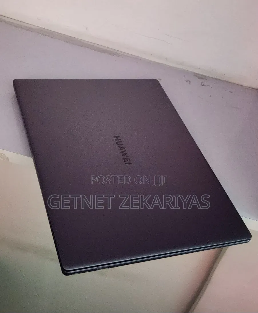 New Laptop Huawei Matebook D 15 16GB Intel Core i7 SSD 512GB
