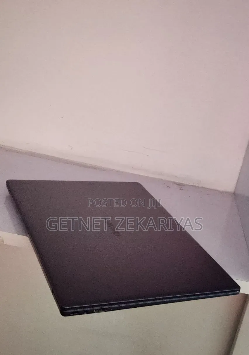 New Laptop Huawei Matebook D 15 16GB Intel Core i7 SSD 512GB