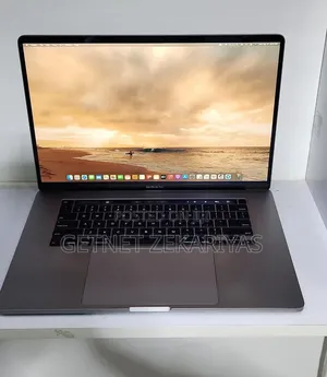 New Laptop Apple MacBook Pro 2019 32GB Intel Core i9 SSD 1T