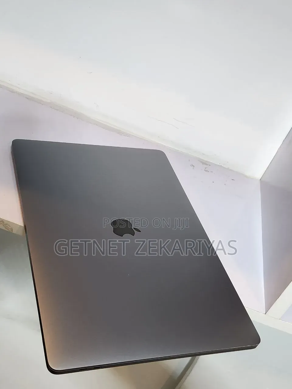 New Laptop Apple MacBook Pro 2019 32GB Intel Core i9 SSD 1T