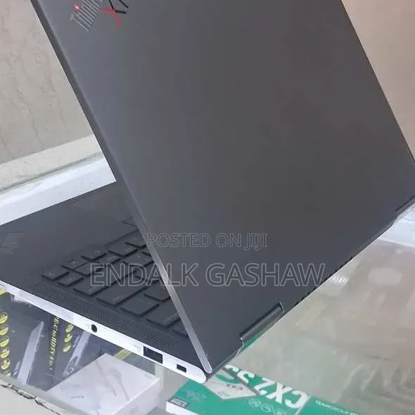 New Laptop Lenovo ThinkPad X1 Yoga 16GB Intel Core i7 SSD 512GB