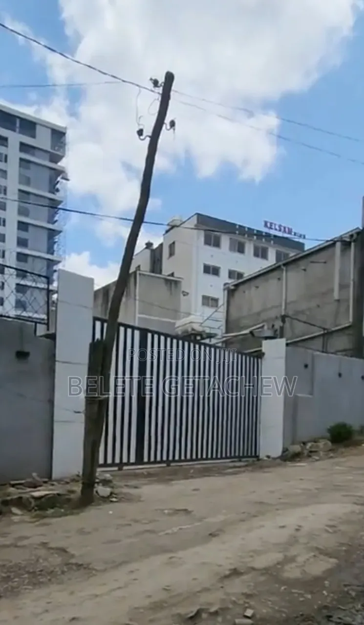 Bole Atlas, Land for Sale 1100sqm