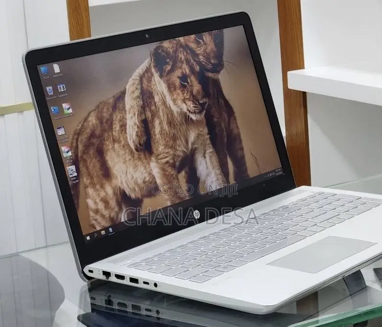 New Laptop HP Pavilion 15 8GB Intel Core i7 SSD 512GB