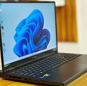 New Laptop Acer Predator Helios 300 16GB Intel Core i9 SSD 1T