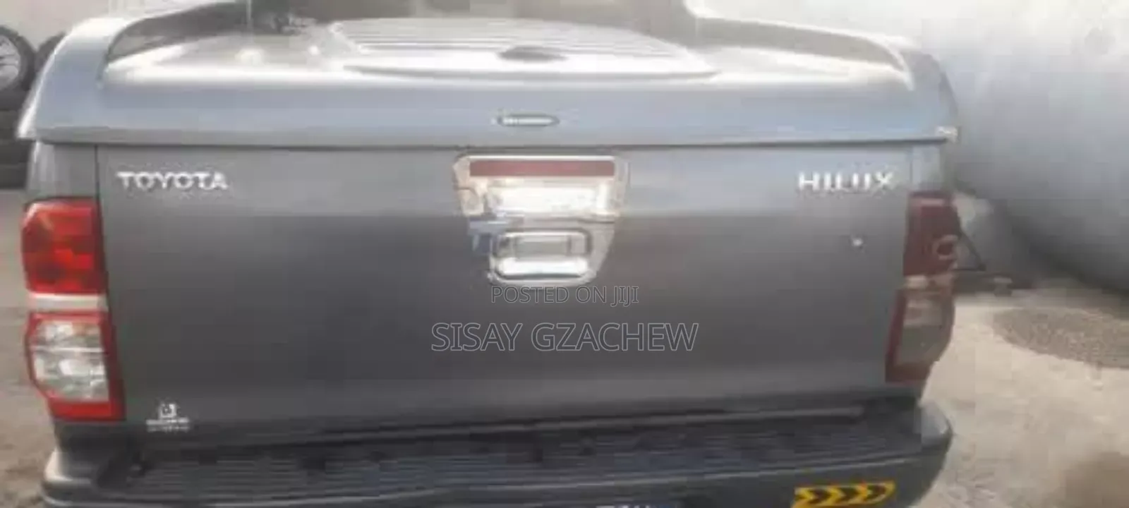 Toyota Hilux 2.5 D-4D 4X4 SRX 2010 Black