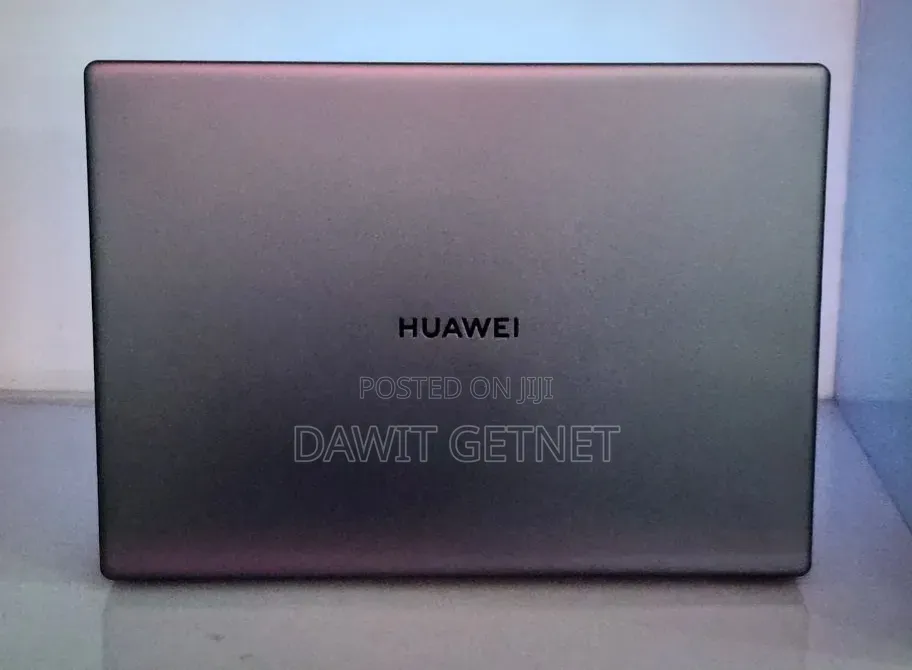 New Laptop Huawei MateBook 13 WRT-W19E 16GB Intel Core i7 SSD 512GB