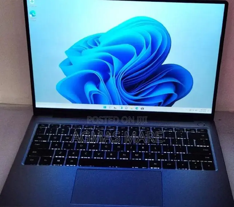 New Laptop Huawei Matebook D 15 16GB Intel Core i7 SSD 512GB