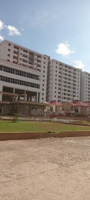 3bdrm Apartment in የአምደሁን ራልስቴት, Nifas Silk-Lafto for sale